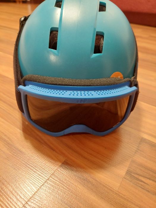 Vand echipament complet schi Wedze impecabil pt baiat 8 - 12 ani