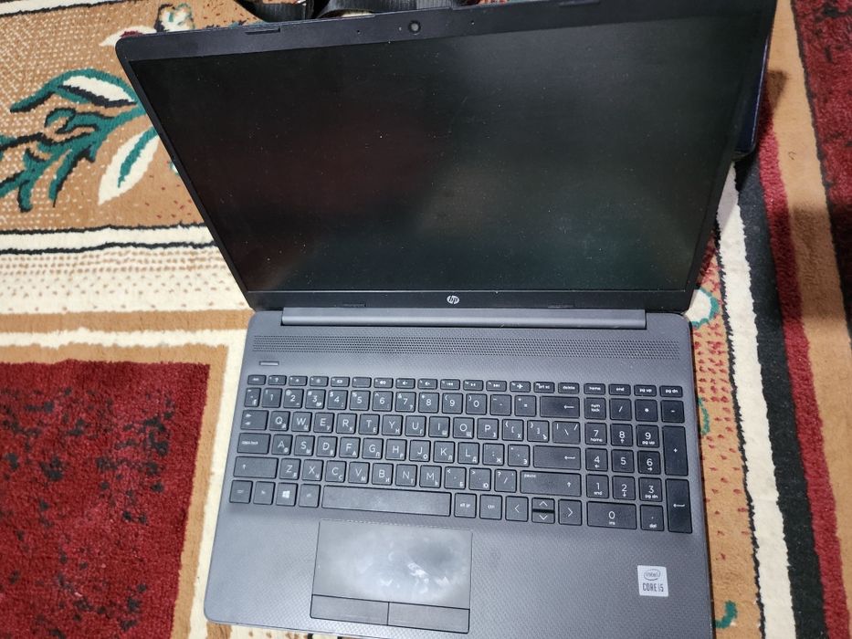 Noutbook hp 4/1tr ssd 128gb