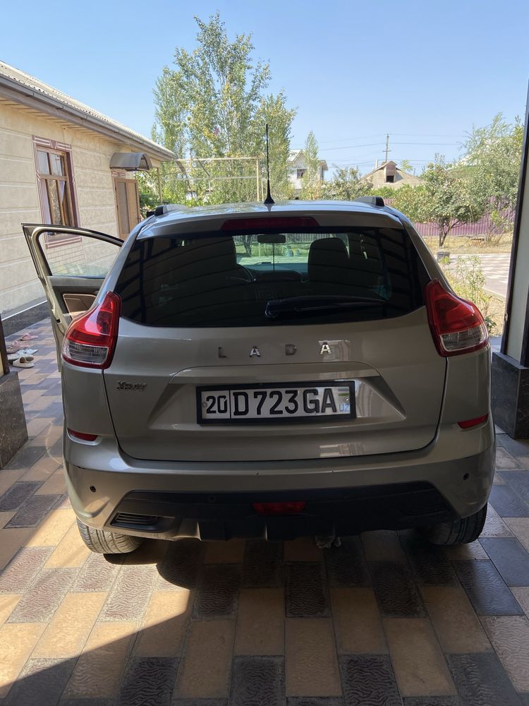 Srochna sotiladi lada 2018