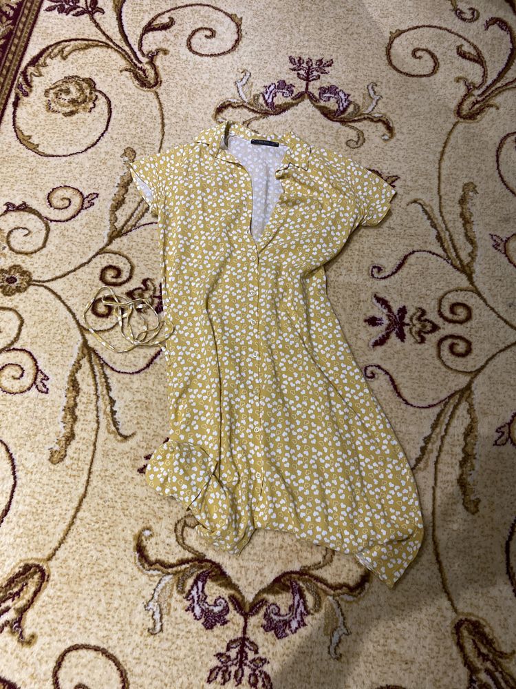 желтое летние платье