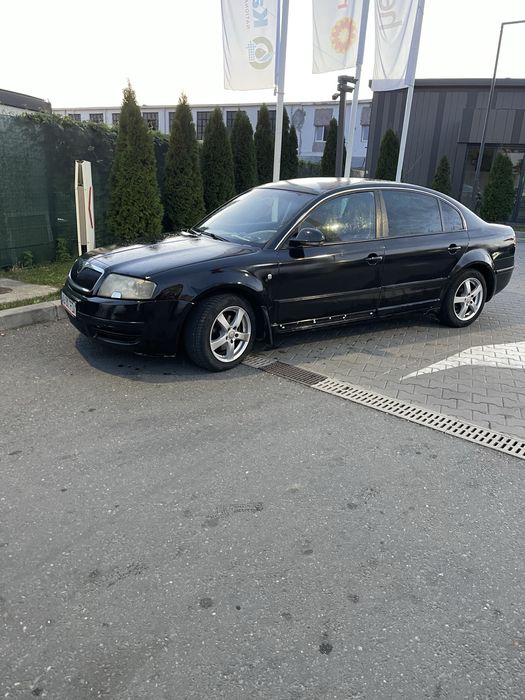 Vând sau schimb skoda superb