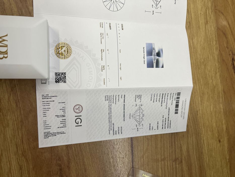 Златно колие с диамант 3,00 карата Е VVS 2 отгледан в лаборатория