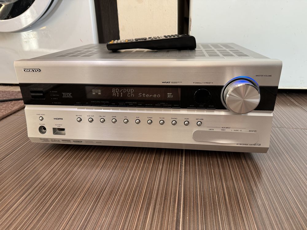 Onkyo TX-NR708 ресивър