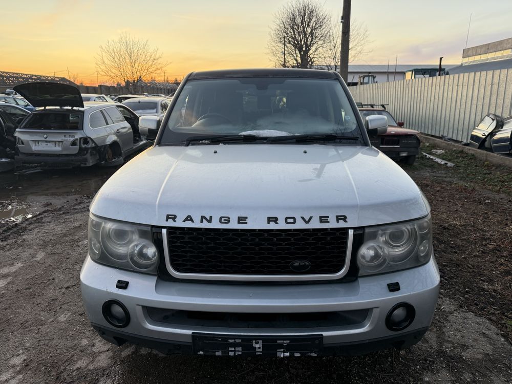 Range Rover Sport 2.7 HSE на части