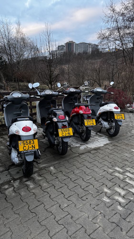 Inchiriez Scuter/Scooter Pentru Delivery (Bolt, Tazz, Glovo)