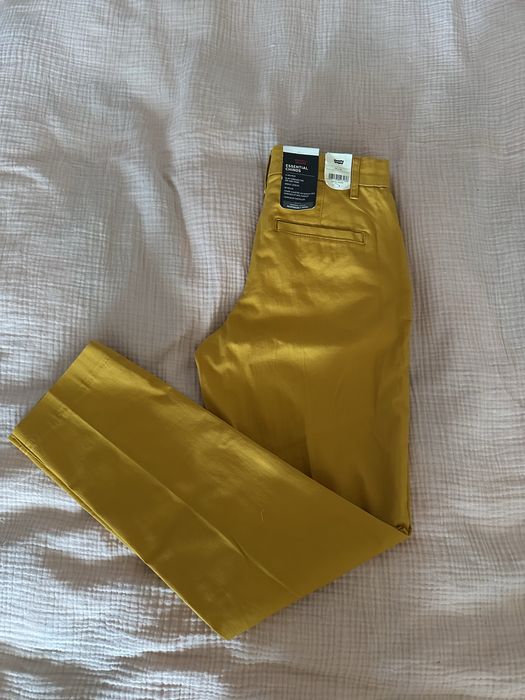 Качественные Новые брюки от Levis