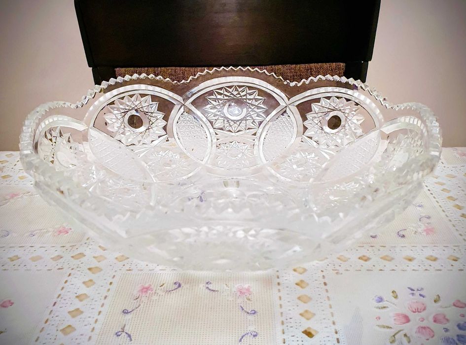 Хрустальная ваза для фруктов диаметр 27 см в отличном состоянии