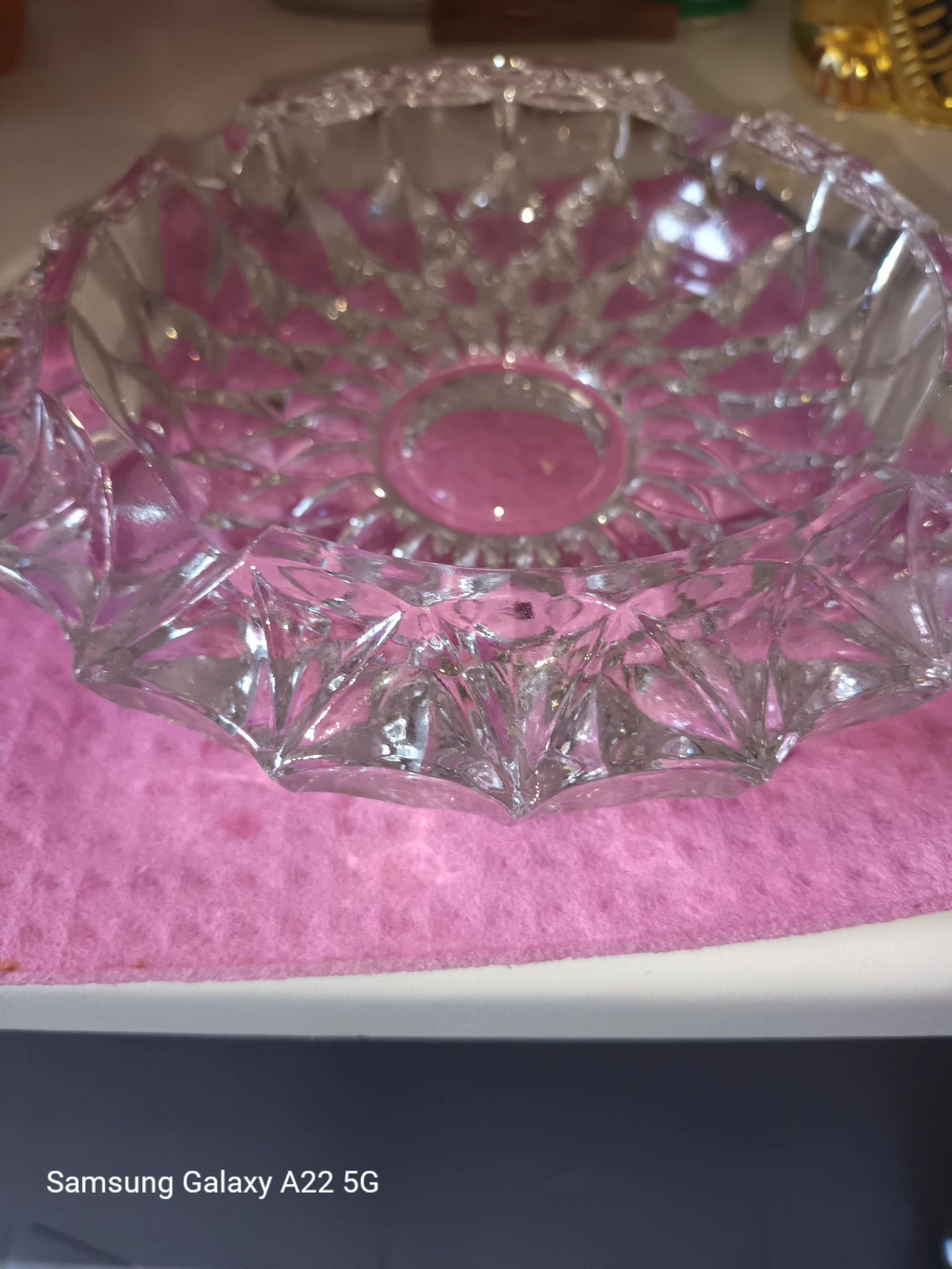 Vind scrumiera din cristal