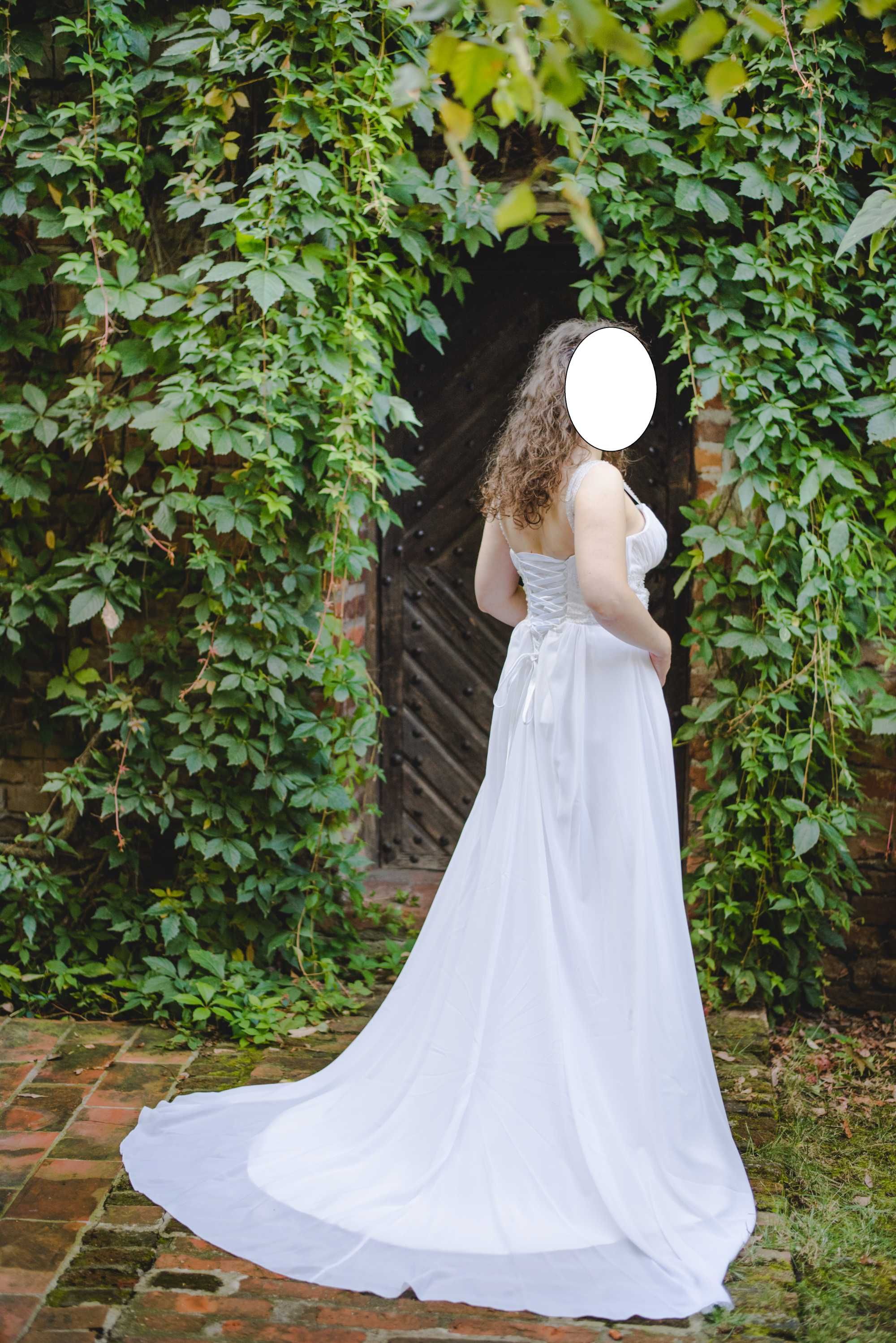 Rochie de mireasă – mărimea reglabilă 36–40