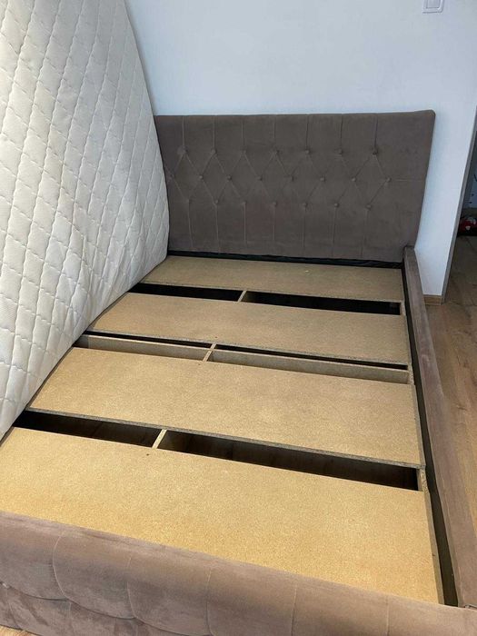 Cadru pat 160/200 tapitat