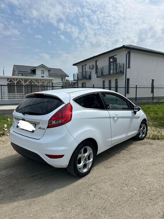Ford fiesta 2010