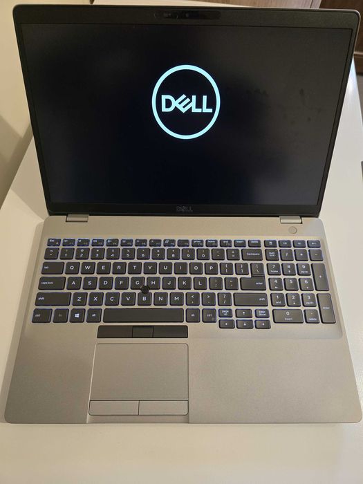 Laptop business 15" Dell Latitude 5511 i7-10850H 32gb RAM, 500gb SSD