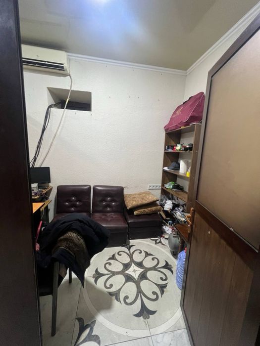 СРОЧНО! Продается пол подвалное помешение в центре города.