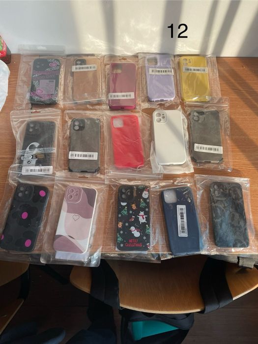 Huse și foli pentru diferite telefoane