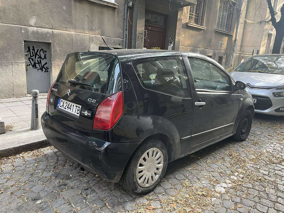 Продавам CITROEN C2