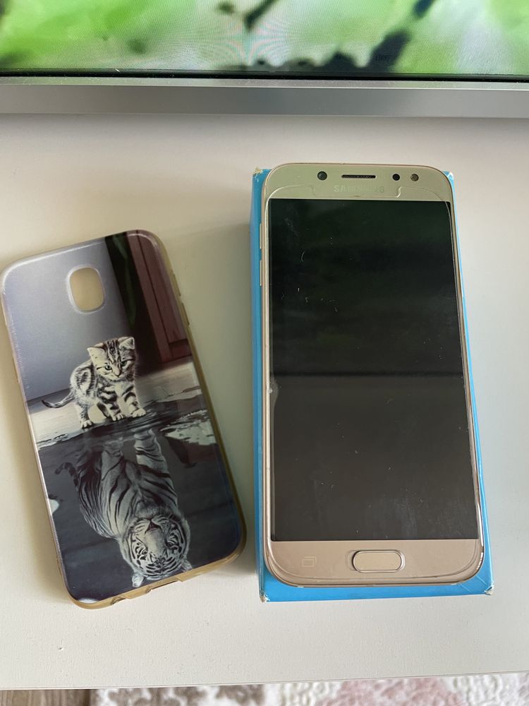 Samsung Galaxy J5/Huawey p smart