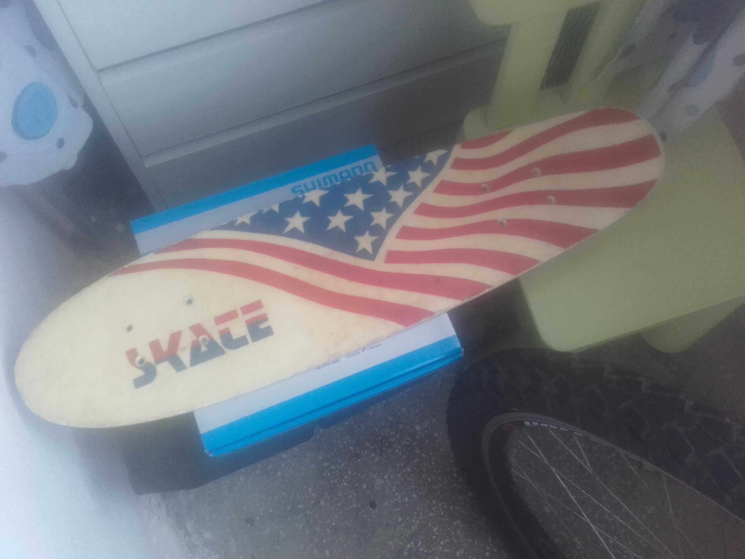 Placa Skateboard 28" USA Flag Fiberglass (fara roti si fara suporti)