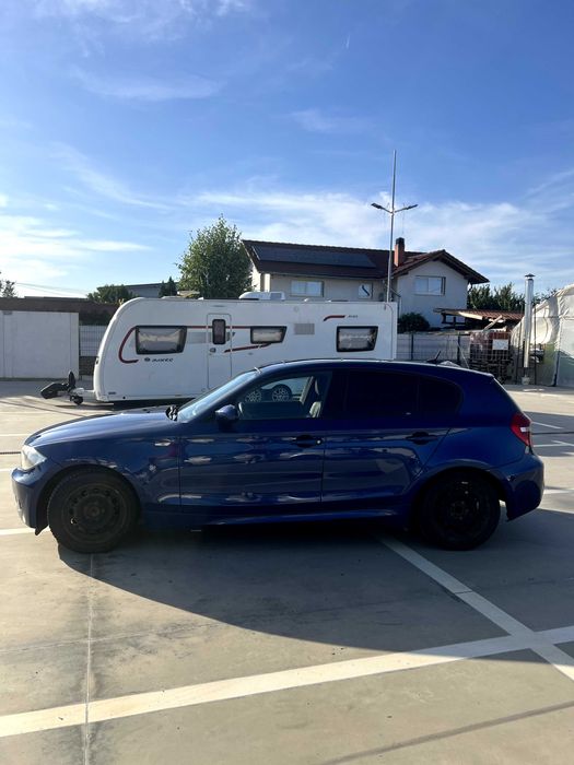 BMW Seria 1 • 2.0 Diesel 143CP • Manuală 6 trepte • Trapa • Jante M