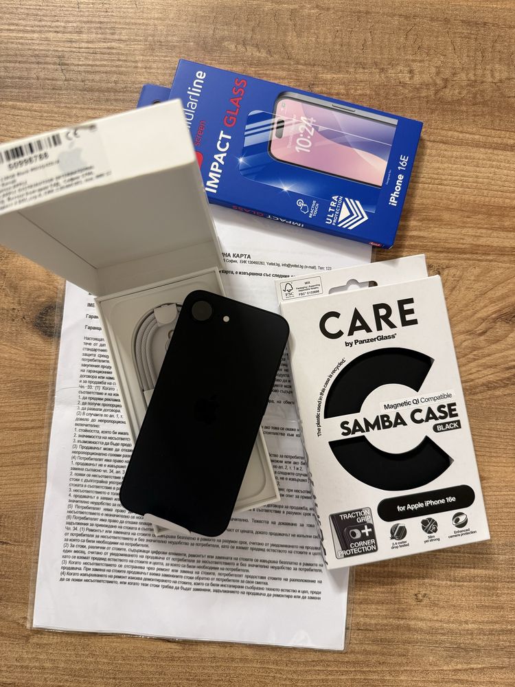 IPhone 16e Нов Йеттел Гаранционен 3 години гаранция ! Black - Черен!