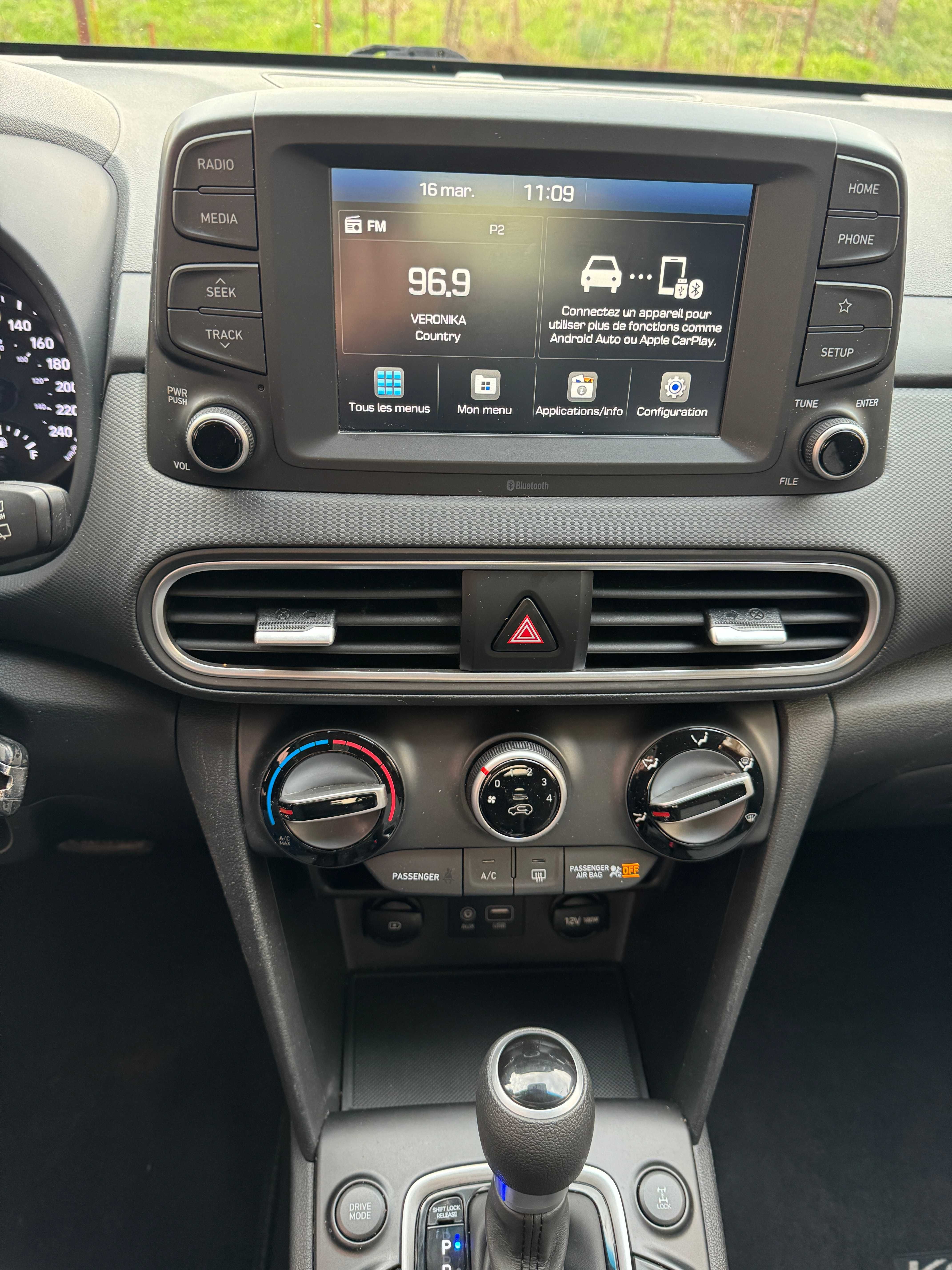 Hyundai KONA 2021 AWD 4x4 автоматична скоростна кутия, внос от Канада