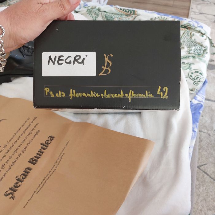 Vand pantofi Stefan Burdea