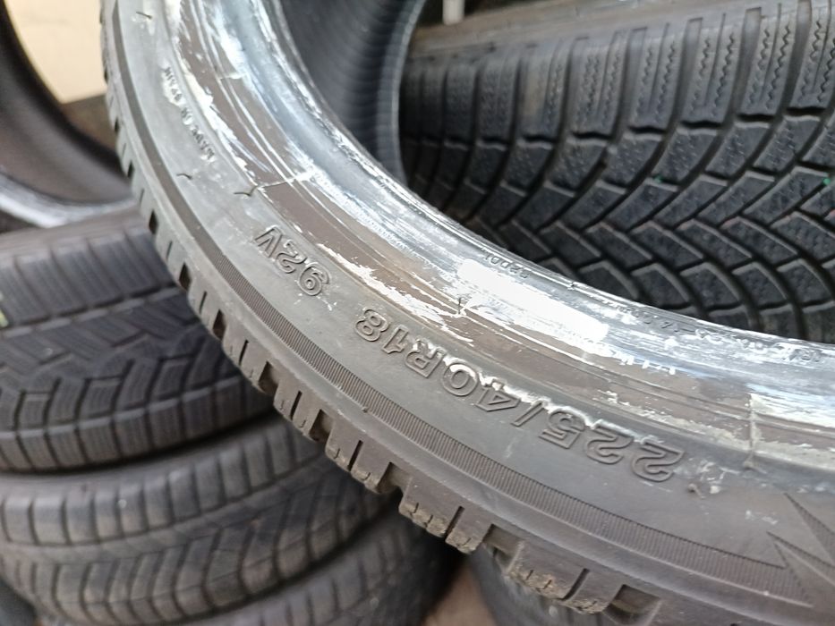 Anvelope MS iarna 225 40 18 bridgestone 2023  6mm