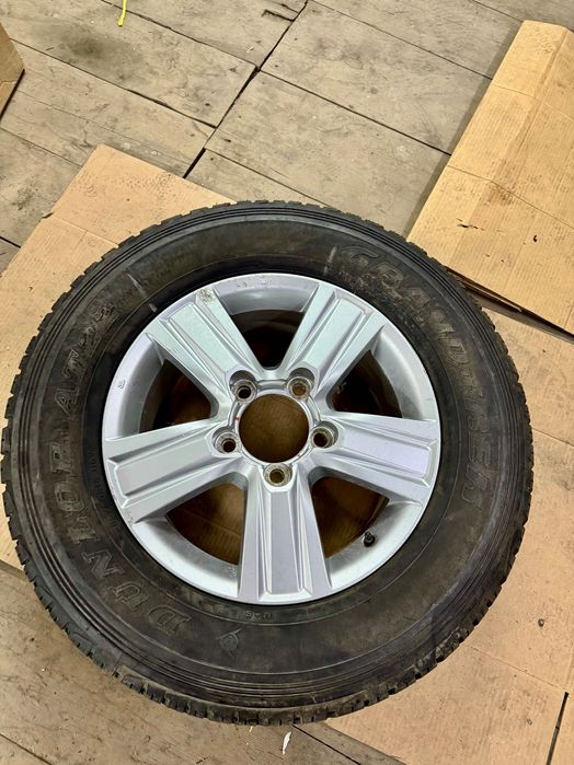 Запаска Toyota Land Cruiser 200 285/60R18