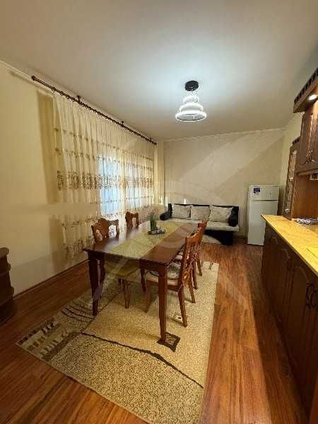 Тристаен апартамент в кв. Тракия, 63805