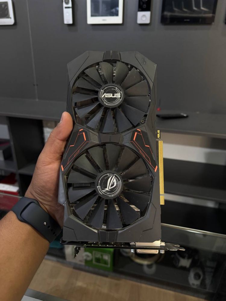 Asus rog strix Rx470 4 Gb 256 bit
