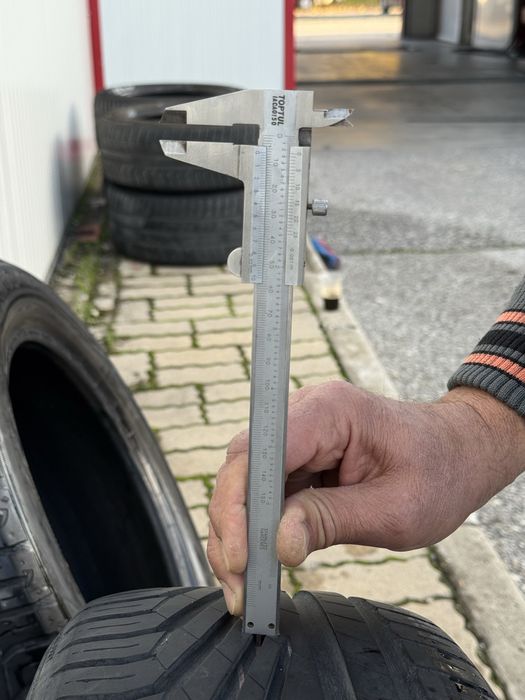 Летни гуми 205/55/16 UNIROYAL