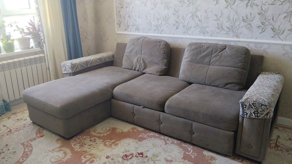 диван сатылады срочно