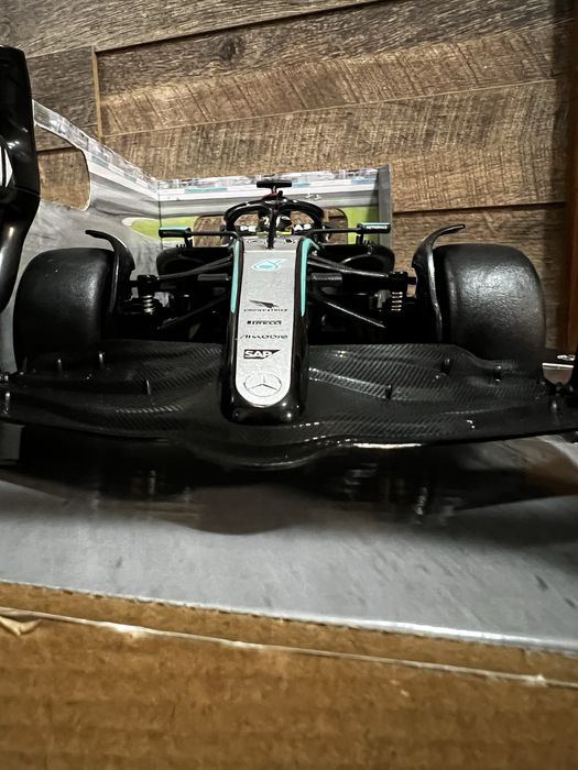 macheta Mercedes-Benz AMG Petronas