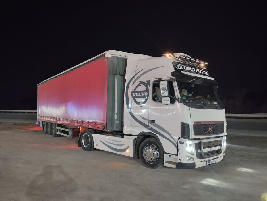 Продам фуру Volvo мега тент