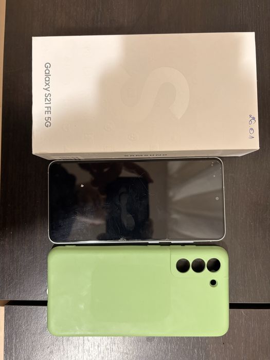 Vand Samsung Galaxy S21FE