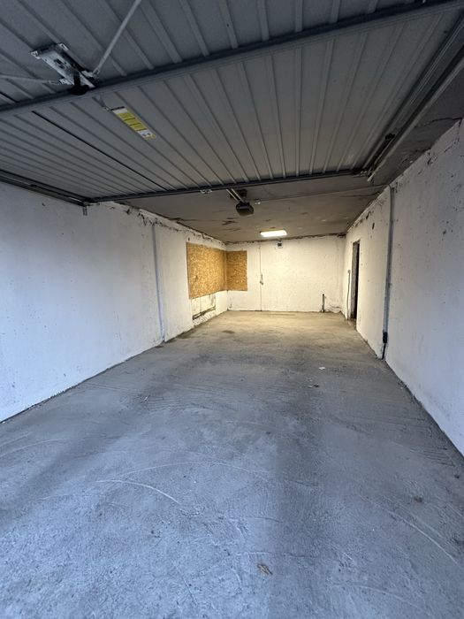 Inchiriez garaj / spatiu depozitare