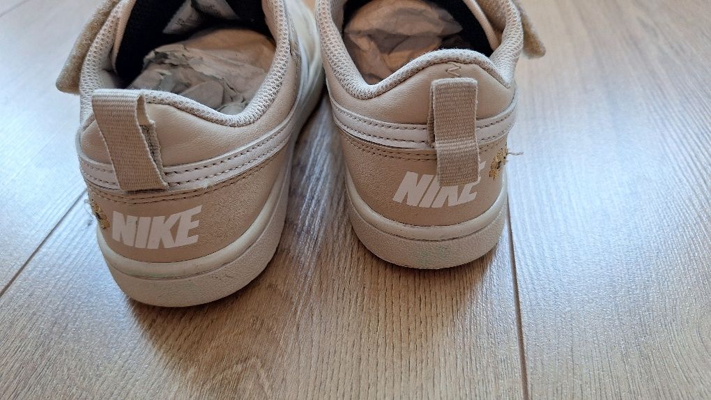Nike детски маратонки размер 32