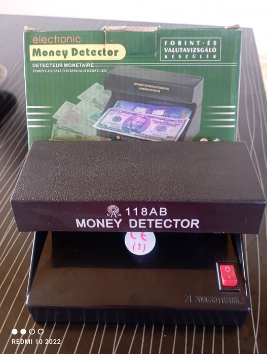 Детектор денег новый