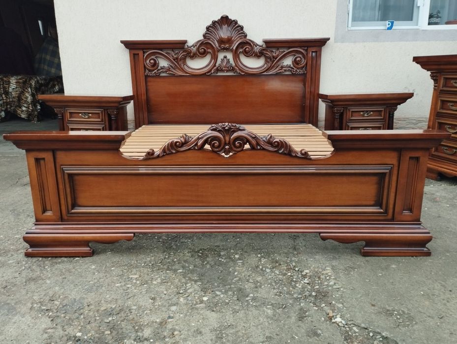 Dormitor lemn de NUC