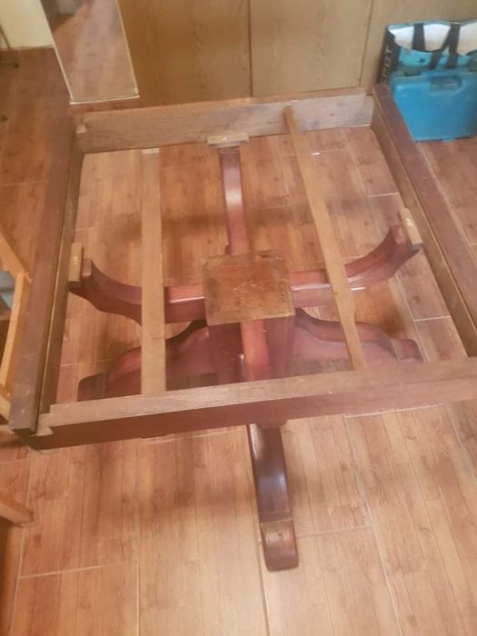 Старинна, масивна, дъбова разтегателна  маса