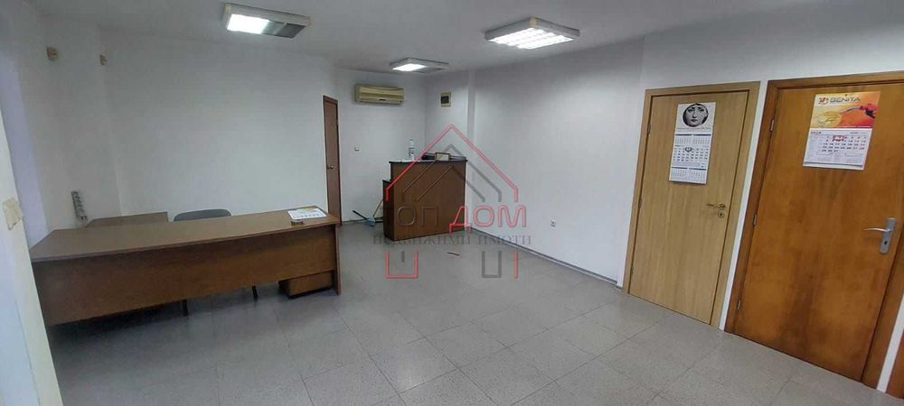 Дава се под наем  в Варна, Колхозен пазар - 63 кв.м за 714 € - Снимка #4
