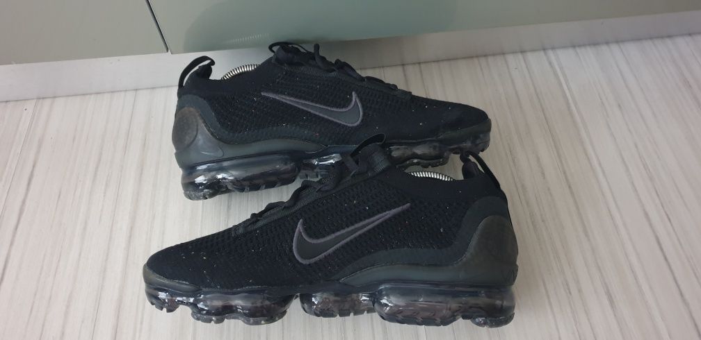 Nike Air Vapormax UK 7.5 / 42/26.5см  НОВО! ОРИГИНАЛ! Мъжки Маратонки!