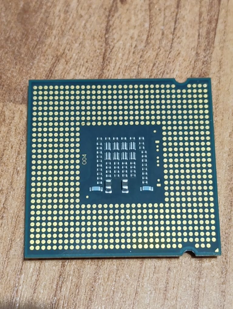 Продам Intel I3 2120 и xeon Е7500