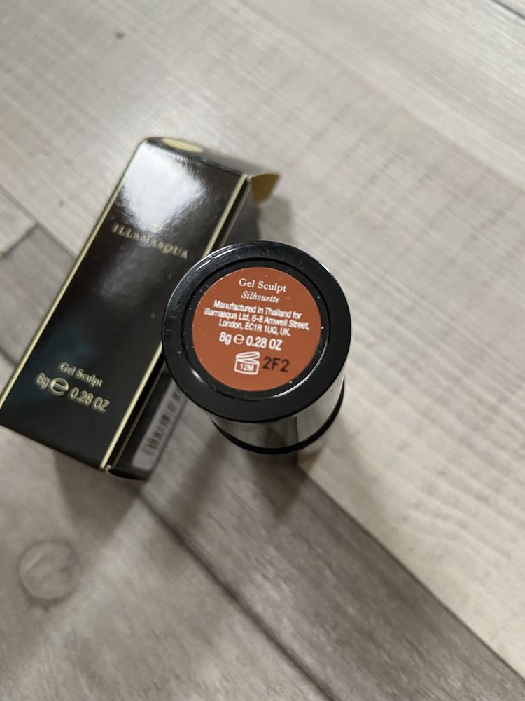 Козметика Yenges, Anastasia, Avant, Cobacco, MD beauty Illamasqua 3ina