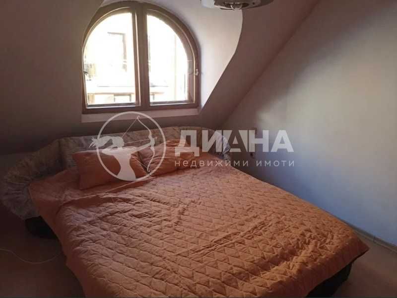Продава се Тристаен апартамент в Пловдив, Кършияка - 104 кв.м за 1827 €/кв.м - Снимка #4