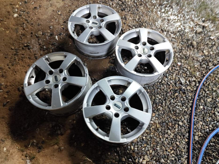 Срочно продам диски в идеале. Без грубых дефекта. Подойдет на