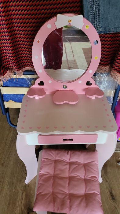 Set oglinda și scaun copii din lemn