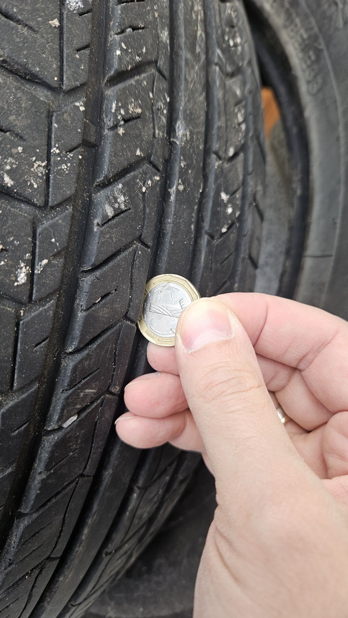 215/65R16 4бр. летни