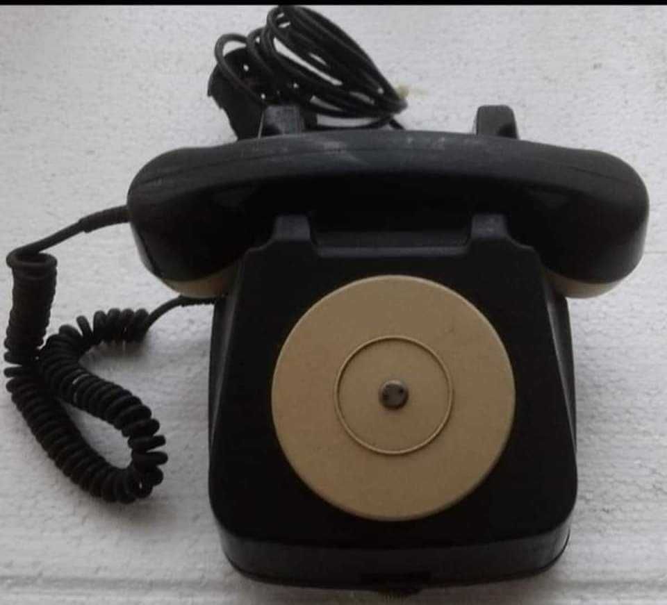 Telefon vechi model disc fără cifre