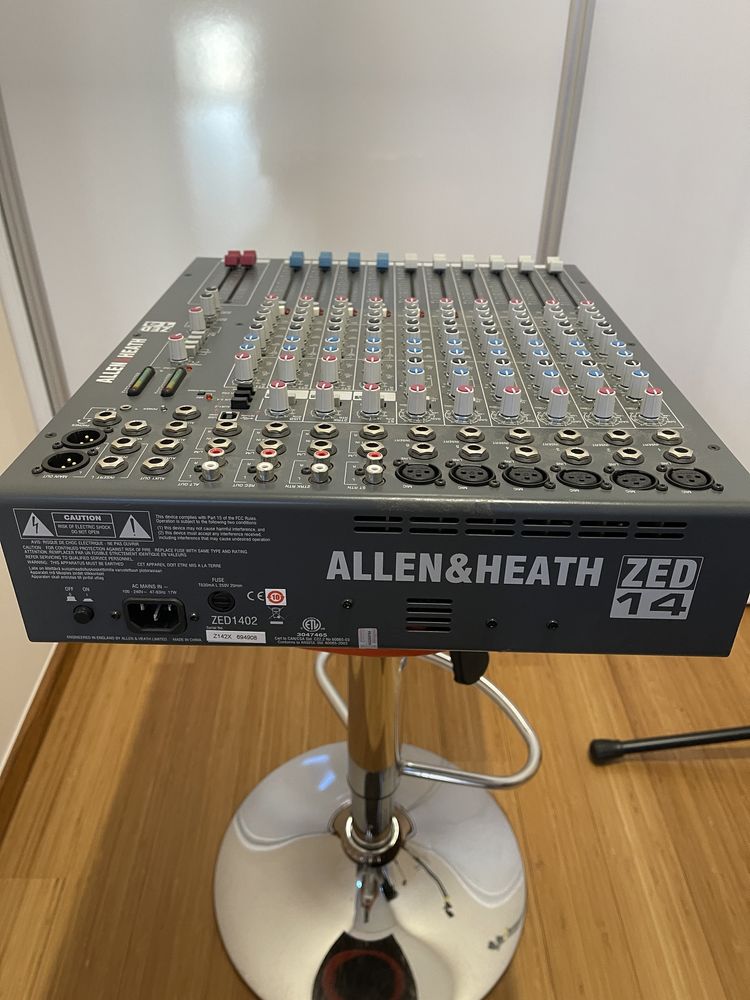 Пулт Allen&Heath ZED 14