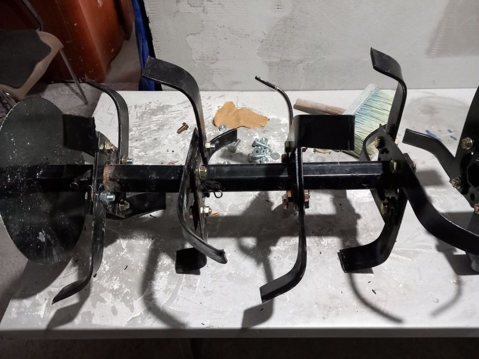 Vând freze pentru motocultor/motosapa